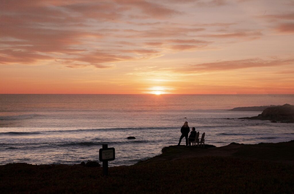 宮崎の海辺にあるおすすめカフェはどこですか？