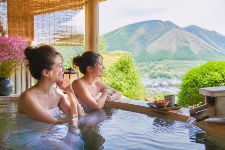 九州の女子旅で雨の日に楽しめるプランは？